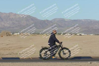 media/Oct-30-2025-Racers Edge (Thu) [[dabbdaf680]]/1-Around the Pits- Track Walk/